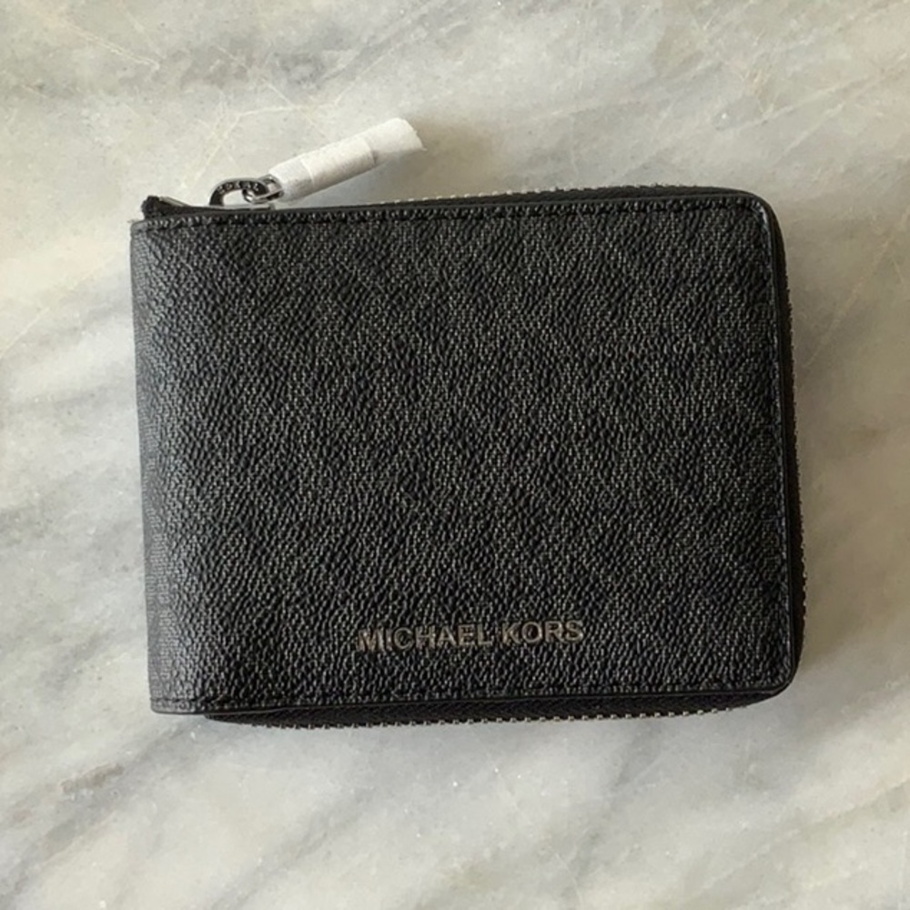 Michael Kors Black Cooper Zip Wallet